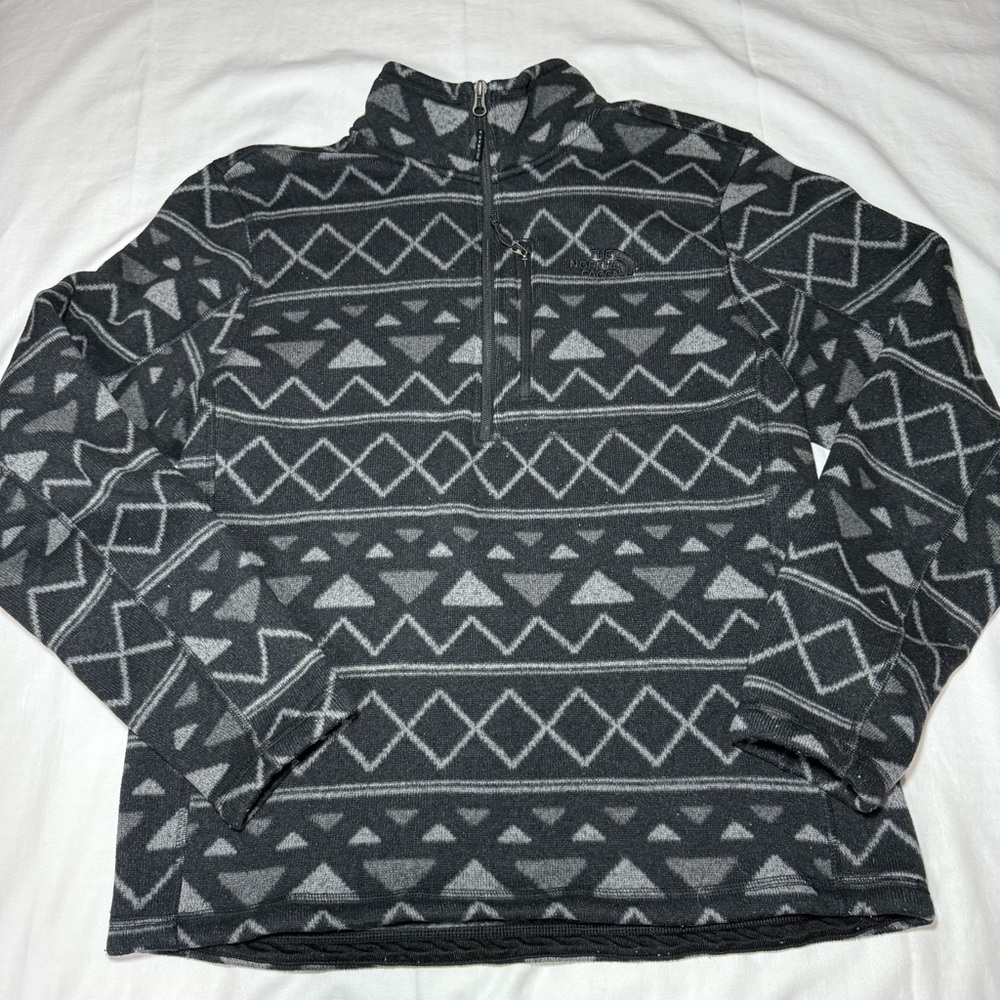The North Face Black and Gray Patterned Sweater